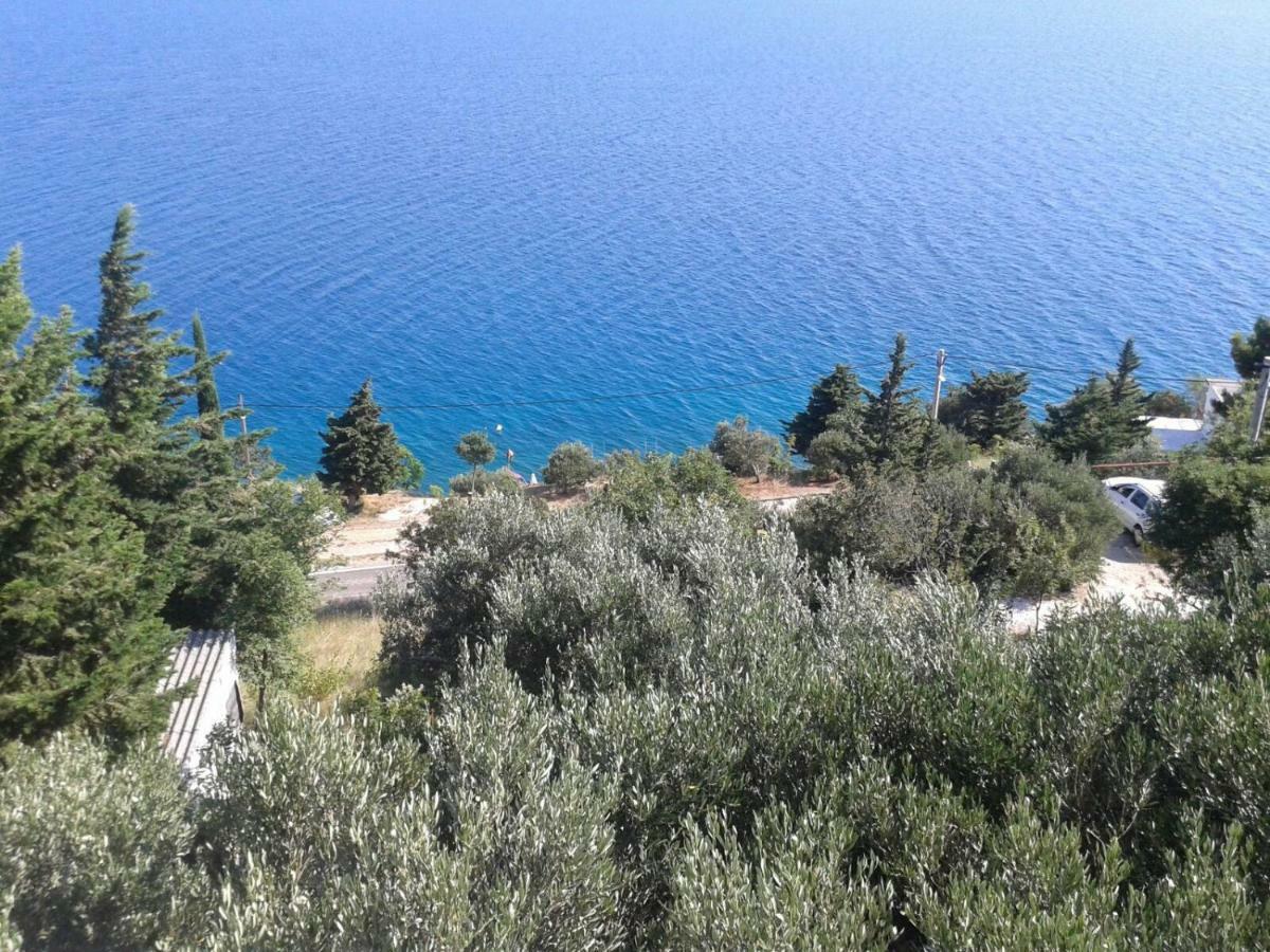 Apartment Mate Starigrad Paklenica Buitenkant foto