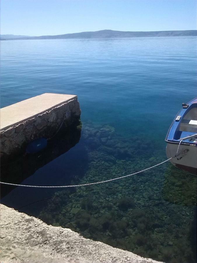 Apartment Mate Starigrad Paklenica Buitenkant foto